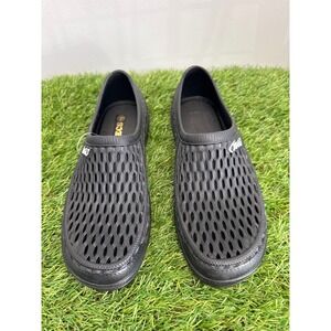 TECS Womens Black Perforated Slip On Garden Water Clogs Shoes HM-078 Size 9-9.5